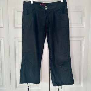 Firetrap Black Adjustable Capri Pants Size 30